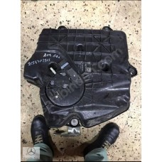 MERCEDES ÇIKMA PARÇA C 200 DİZEL A2054703901 - 2054703901 ADBLUE DEPOSU
